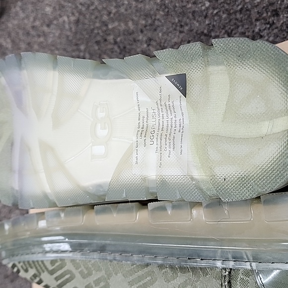 Ugg plush olive boots NWB size 9 - Picture 6 of 6